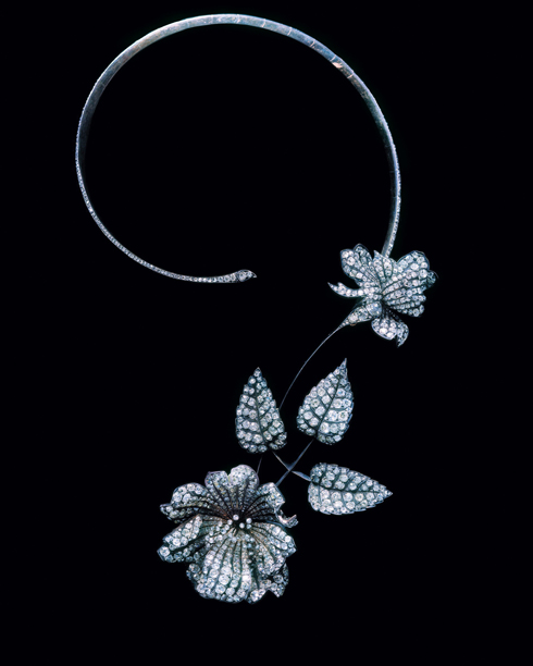 1889 Question mark necklace-----