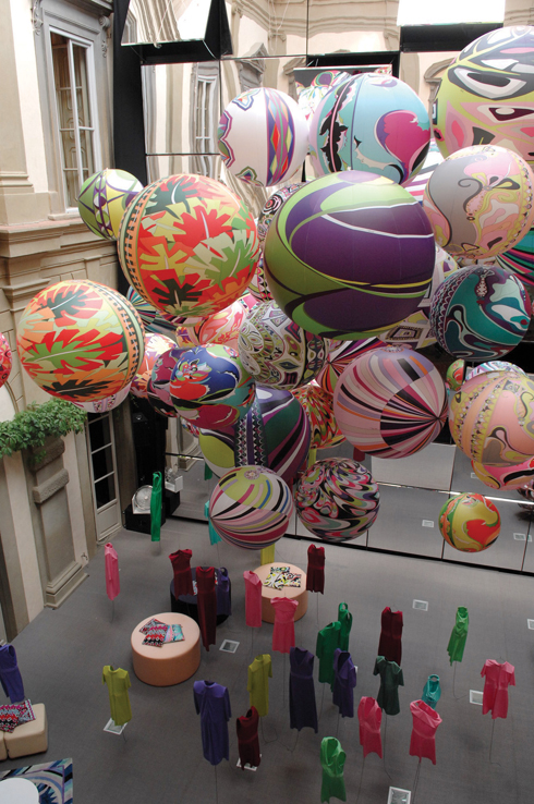 Balloons Artistic installation.4------