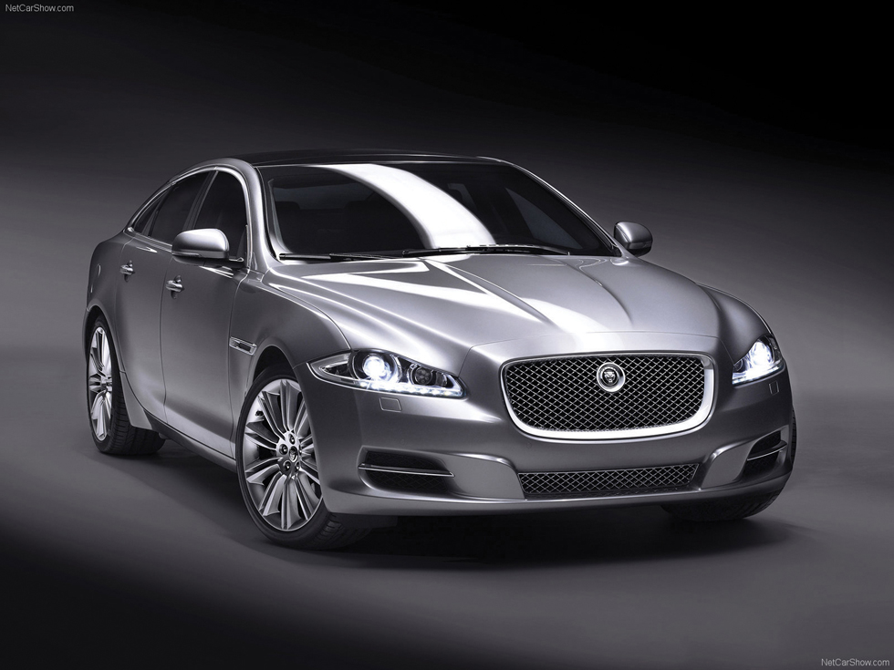 Jaguar-XJ_2010_1600x1200_wallpaper_2b-----