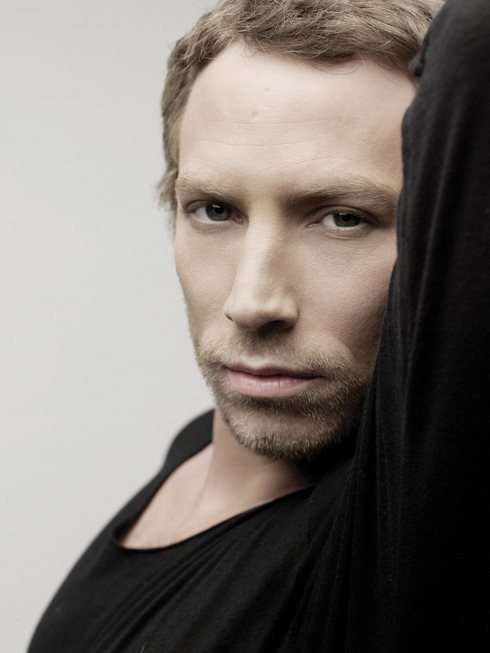 ORA ITO by lagerfeld-----