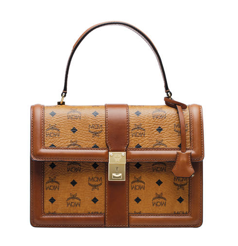 TRACEY FLAPOVER-----