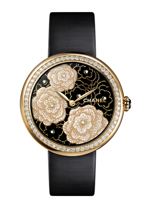 Mademoiselle_Prive_Maki-e2_FB