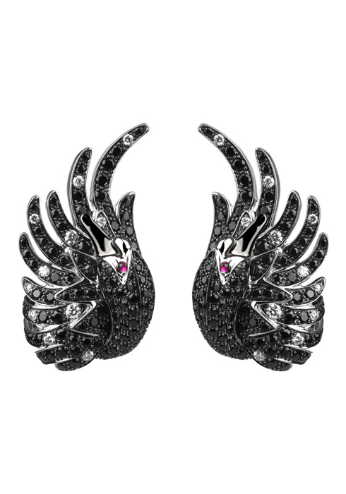 Cypris black earring