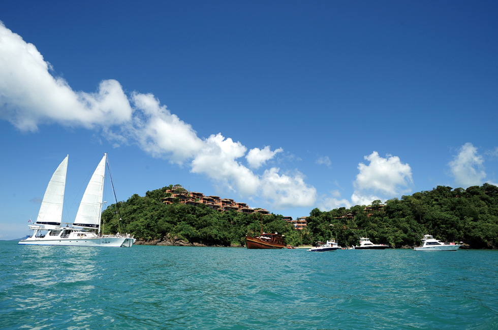 201506_almostparadise_01