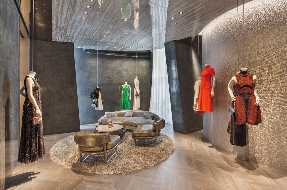 201508_houseofdior_02