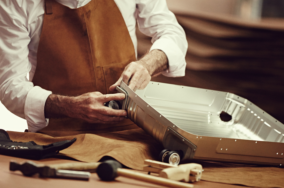 201512_timelesssuitcase_04